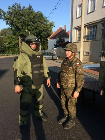Saperzy proszą o rozsądek po tym jak grzybiarze przynieśli granaty na komendę [FOTO] - 6