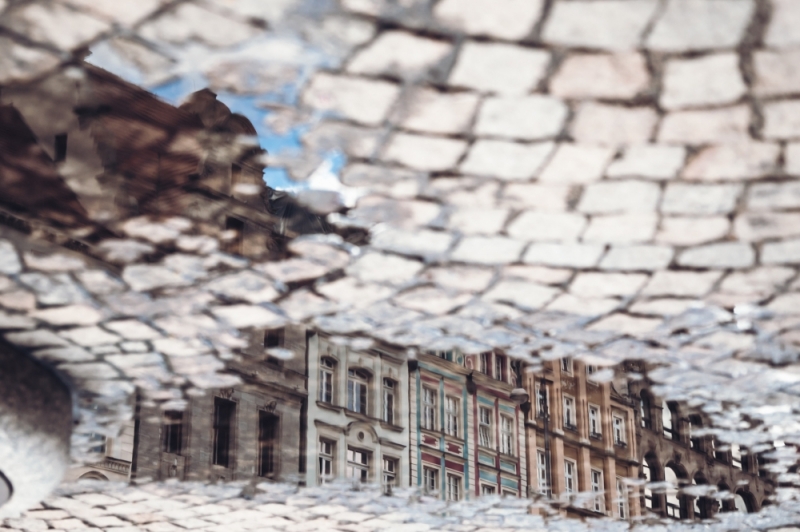 ZDJĘCIE DNIA: Rynek w deszczu - Fot. Patrycja Dzwonkowska