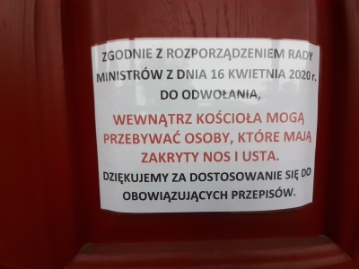 Ofiaromaty oraz dozowniki z wodą święconą, czyli nowoczesny kościół - 3