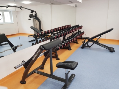 Czwarte liceum w Wałbrzychu ma nową siłownię i salę fitness - 2