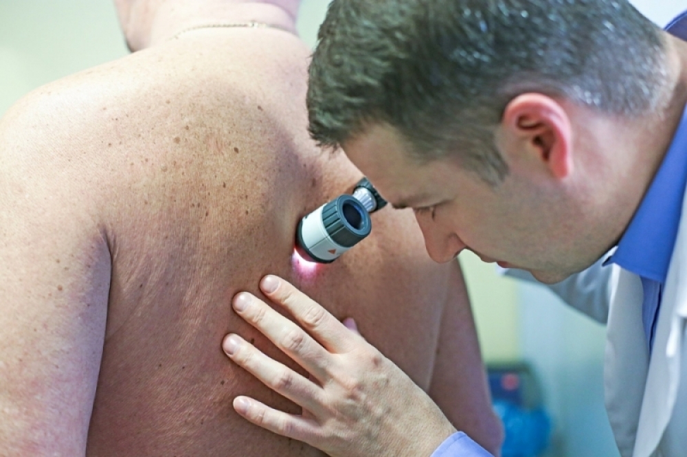 Wieczór z Dolnego Śląska: Polaku, badaj się! Nowotwór jest groźniejszy od koronawirusa - Doktor Marcin Ziętek z Dolnośląskiego Centrum Onkologii (fot. DCO)