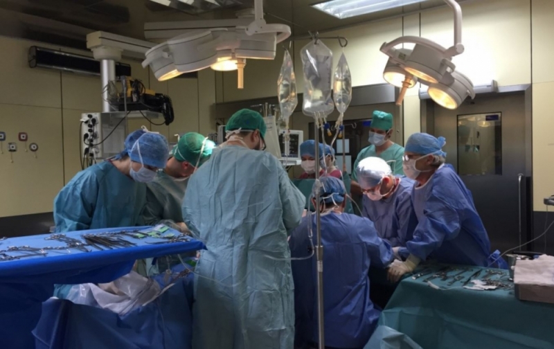 Uniwersytecka klinika traci 9 specjalistów, znanych z pionierskich operacji - fot. archiwum radiowroclaw.pl