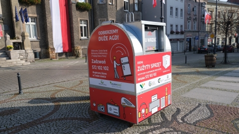 Wałbrzych: Nie tylko plastik czy szkło. Teraz także elektrośmieci  - 1