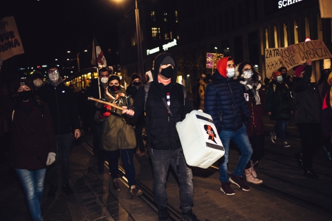 Wrocław: Kolejny marsz przeciwko zaostrzeniu prawa aborcyjnego - 8