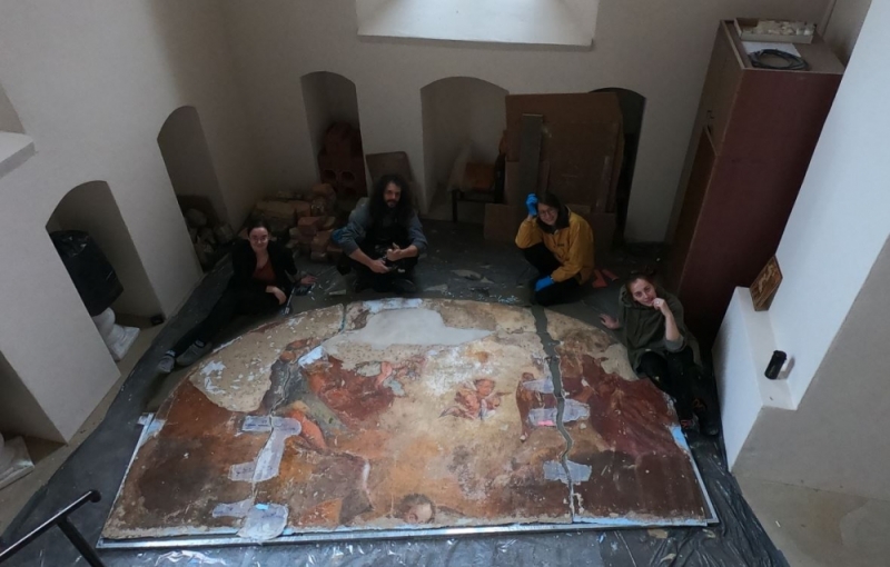 Studenci z Krakowa uratowali ostatni relikt po nieistniejącej od lat dolnośląskiej wsi - fot. Mateusz Tomyślak