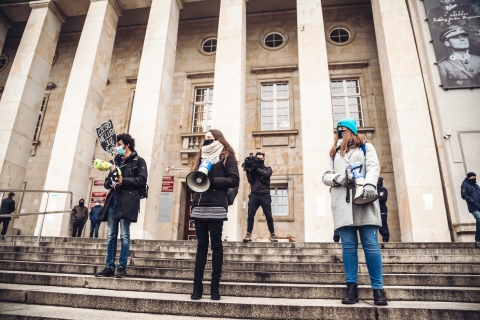 Pikietowali przed siedzibą wojewody. Chcą dymisji ministra edukacji  - 6