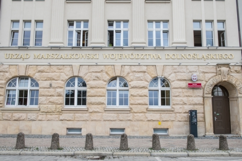 Prawie 10 milionów na stypendia dla zdolnych dolnoślązaków - fot. archiwum radiowroclaw.pl