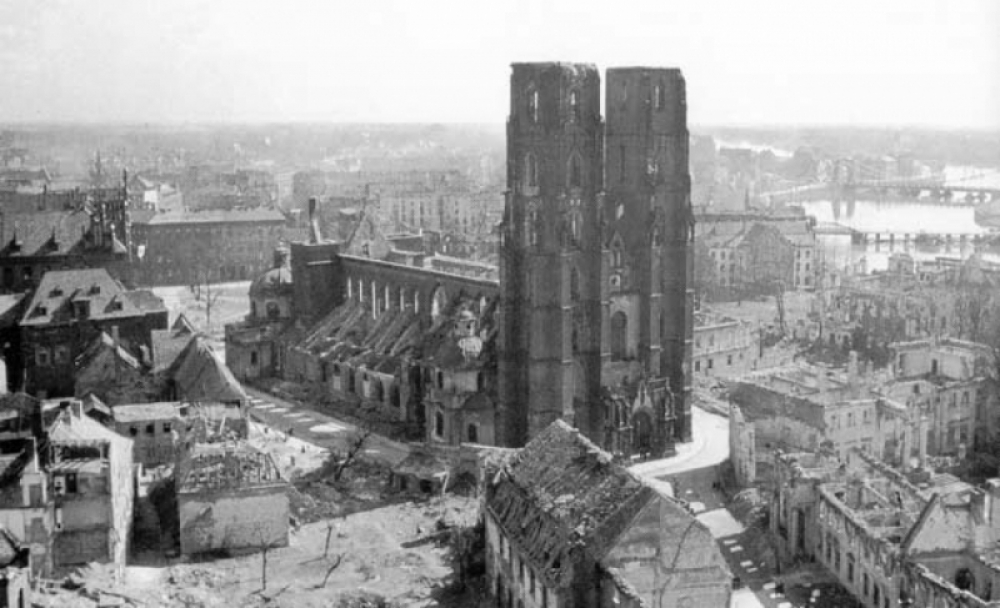 Wieczór zDolnego Śląska: Polacy w oblężonej Twierdzy Wrocław - Katedra wrocławska. Fot. domena publiczna