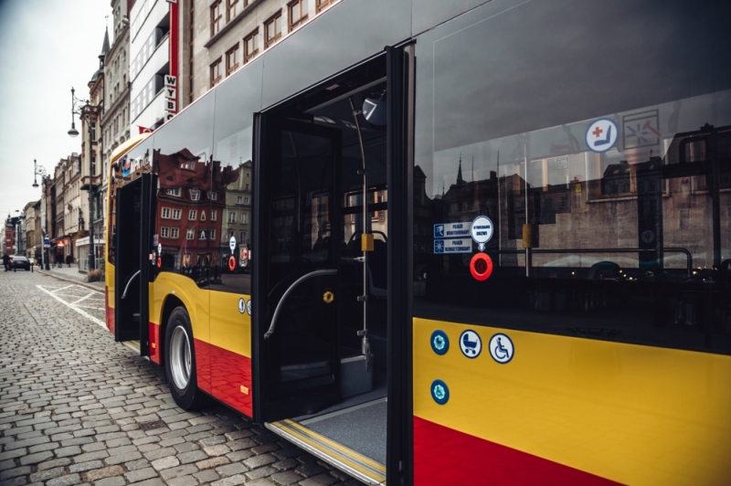 Wrocław uruchomi 10 nowych linii autobusowych, które połączą miasto z gminami - fot. Patrycja Dzwonkowska