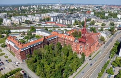 Prawie pół miliona złotych PKP PLK przekazało dolnośląskim szpitalom