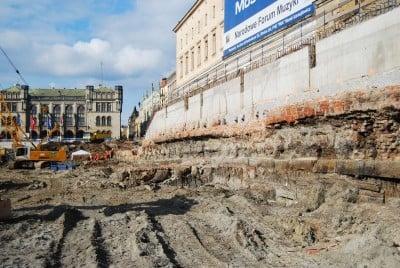 Mur podzieli Forum? - 7