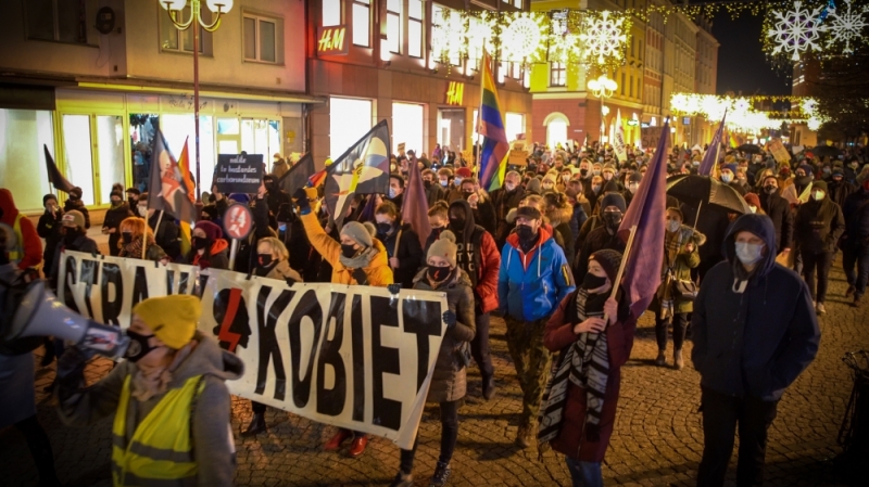 Strajk Kobiet znów wyszedł na ulice Wrocławia [ZDJĘCIA]  - fot. Radosław Bugajski