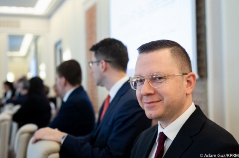 Krzysztof Kubów: Będziemy karać przedsiębiorców, którzy łamią przepisy - fot. KPRM