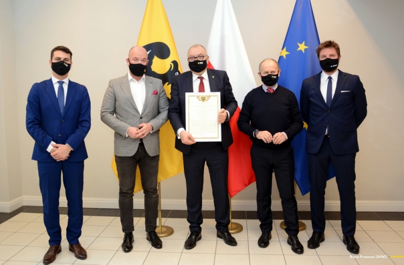 Deklaracja podpisana. Dolny Śląsk będzie gospodarzem Forum Gospodarczego - fot. UMWD