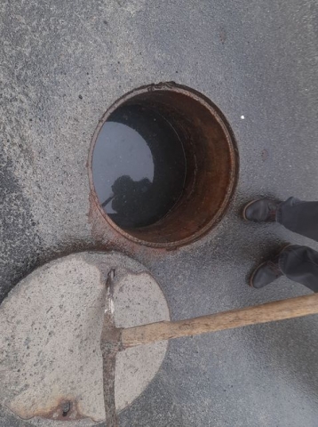 Ścieki zalały posesje w Świeradowie-Zdroju - 3