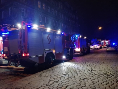 Pożar kamienicy we Wrocławiu. Nie żyje jedna osoba