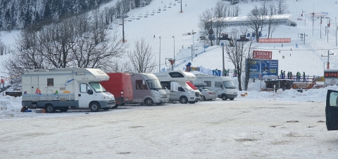 Dla właścicieli kamperów zamknięte hotele to nie problem  - 0