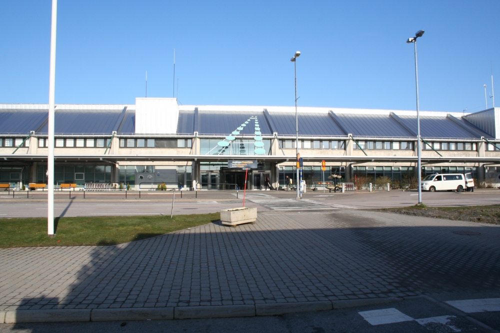 "Zostawili nas samych sobie". Wrocławianka utknęła na szwedzkim lotnisku w Goteborgu - fot. Wikipedia Norum (talk)Daniel Hausner