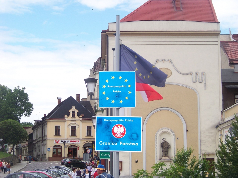 Nowe obostrzenia dla podróżujących z Czech i Słowacji - fot. Wikipedia Patryk Matyjaszczyk