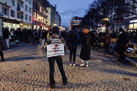 Strajk Kobiet we Wrocławiu: Gaz łzawiący i zatrzymania przez policję - 5