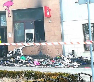 Międzyb&oacute;rz: Nieznani sprawcy wysadzili w powietrze bankomat