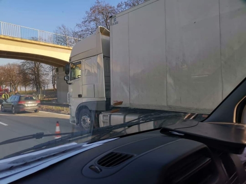 Zablokowana autostrada A4. Wypadek dwóch ciężarówek [AKTUALIZACJA] - 7