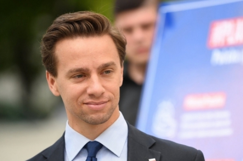 Krzysztof Bosak: Rząd boi się górników. 120 tysięcy złotych netto to bardzo wysoka kwota - fot. Twitter @krzysztofbosak