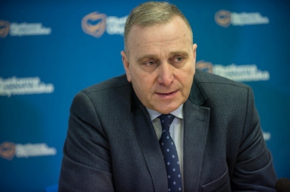 G. Schetyna: Sprawa Obajtka? Pokazuje państwo patologiczne zbudowane na mafijnych zasadach - fot. RW