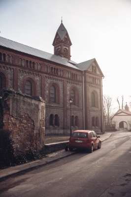 Neoromański kościół w Roztoce z XIX wieku [FOTOSPACER] - 4