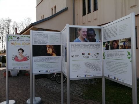 W Żórawinie otwarto wystawę o misjonarce zamordowanej w Boliwii - 1