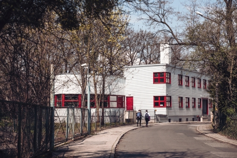 Wyjątkowy budynek przy ul. Wojciecha z Brudzewa - 13