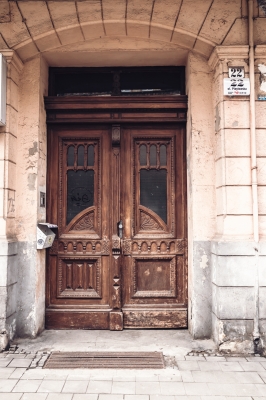 W połowie historyzm, w połowie modernizm. Ulica Piastowska [FOTOSPACER] - 22