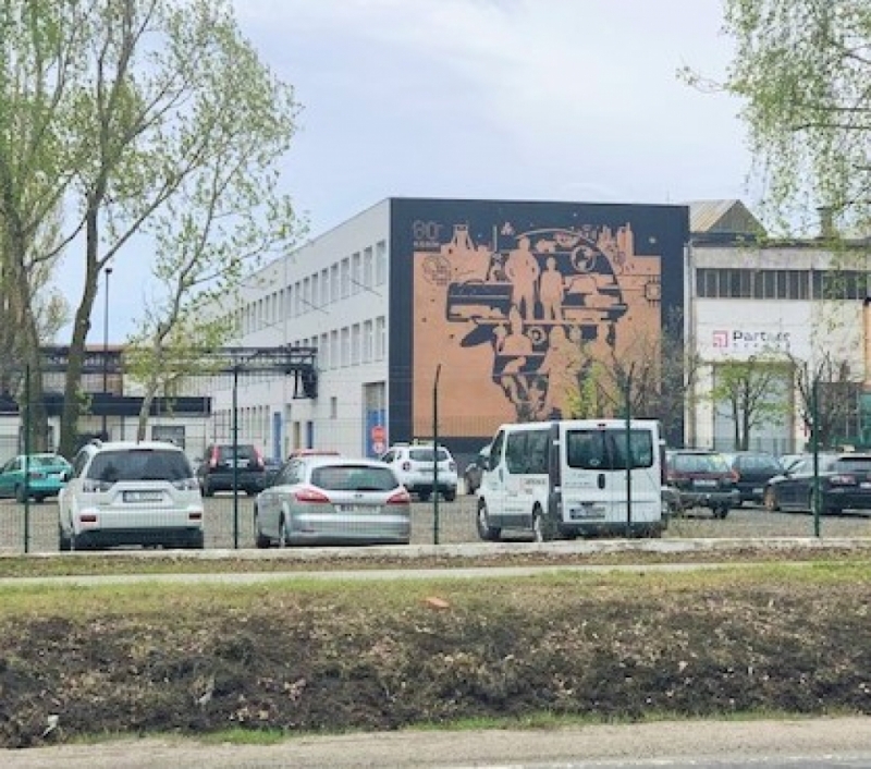 W Legnicy powstał pierwszy w Polsce mural malowany miedzią - fot. KGHM