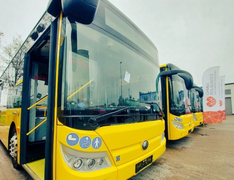 Polkowice: Nowe autobusy już wyjechały na drogi [ZDJĘCIA] - fot. Twitter Cezary Przybylski @PrzybylskiCez