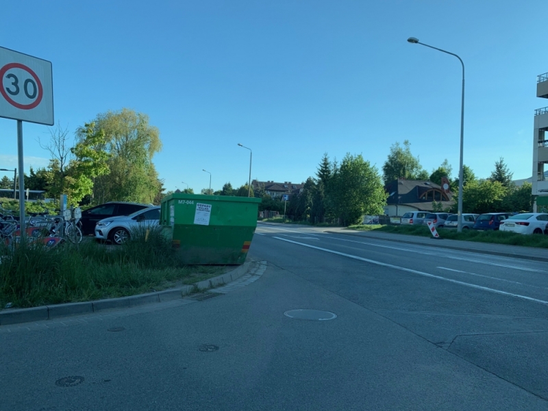 I jak tu spojrzeć w lewo? Taka sytuacja we Wrocławiu - fot. Słuchacz