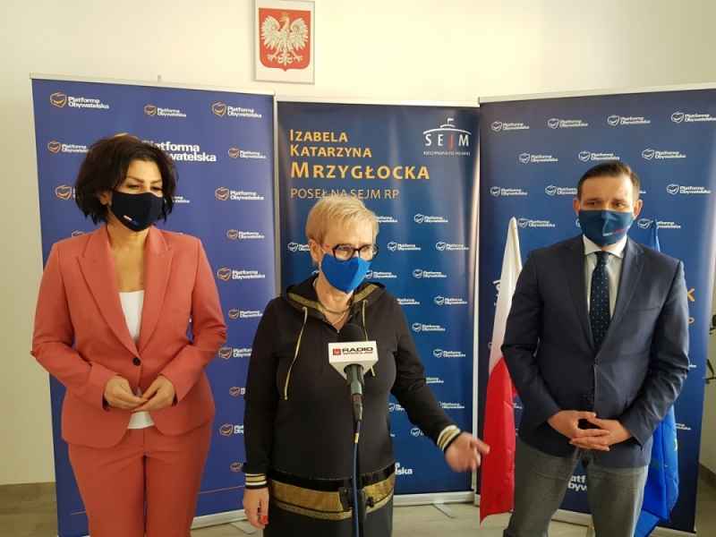 Koalicja Obywatelska domaga się większej kontroli nad Krajowym Planem Odbudowy - fot. Bartosz Szarafin