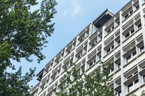 Zrozumieć architekturę PRL-u. Spacer z architektem: dawny biurowiec ZREMB - 3