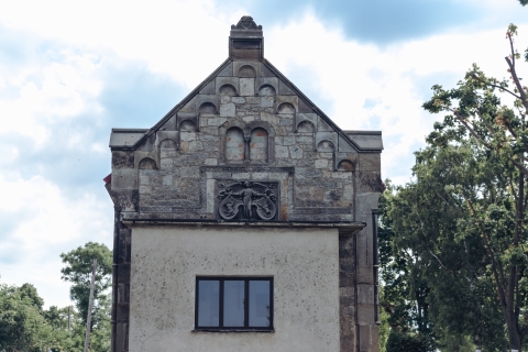 Neoromańskie kaplice grobowe w Rękowie [FOTOSPACER] - 6