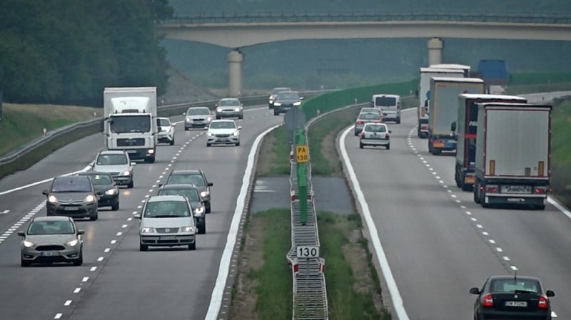 Uwaga, kierowcy! A4 zakorkowana od Wrocławia w kierunku granicy w dwóch miejscach - (fot. Radio Wrocław)