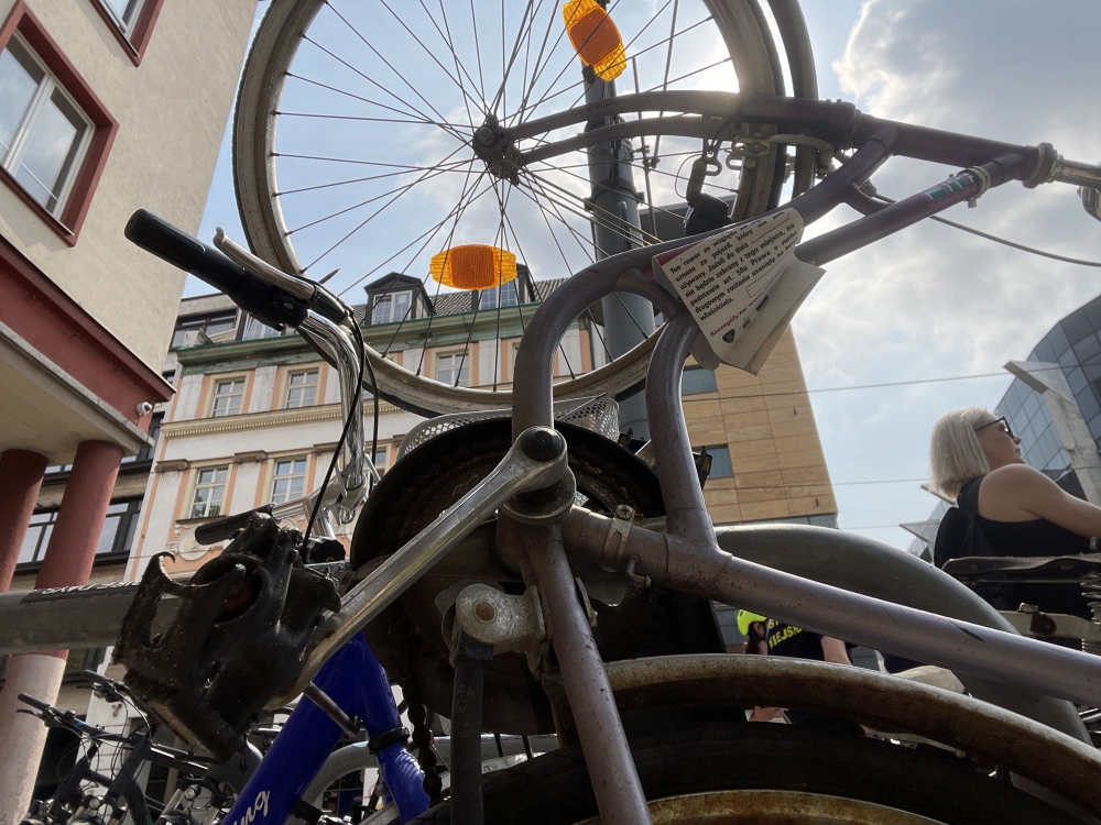 Z wrocławskich ulic znikną wraki... rowerów - fot. Urszula Jagielnicka