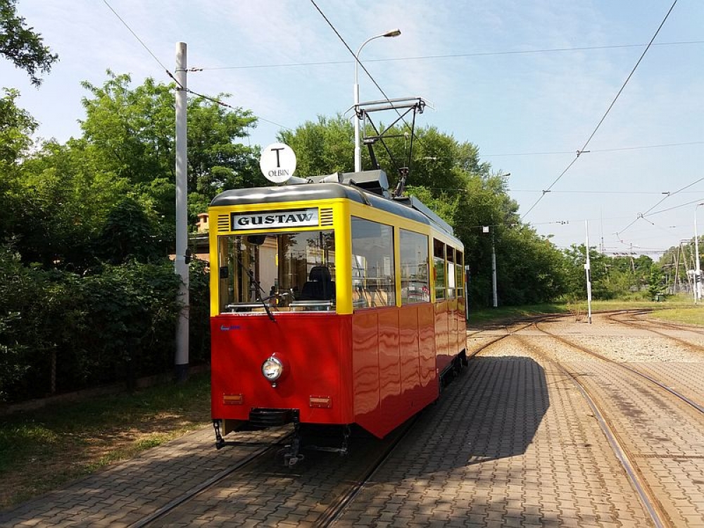 Jelcz z 1980 roku i inne legendarne autobusy i tramwaje. Rusza Wrocławska Linia Turystyczna - fot. wroclaw.pl
