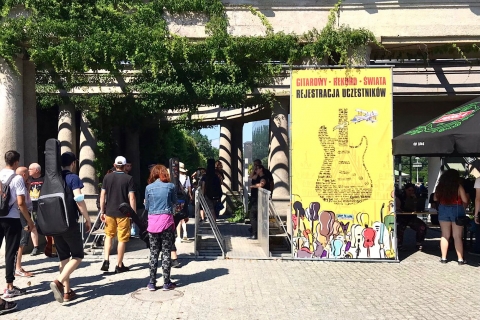 Gitarowa orkiestra znów zagrała we Wrocławiu. Tym razem bez rekordu - 0