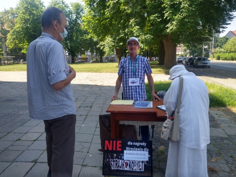 Zbiórka podpisów pod petycją "Nie dla Nagrody Wrocławia dla Strajku Kobiet" - 0