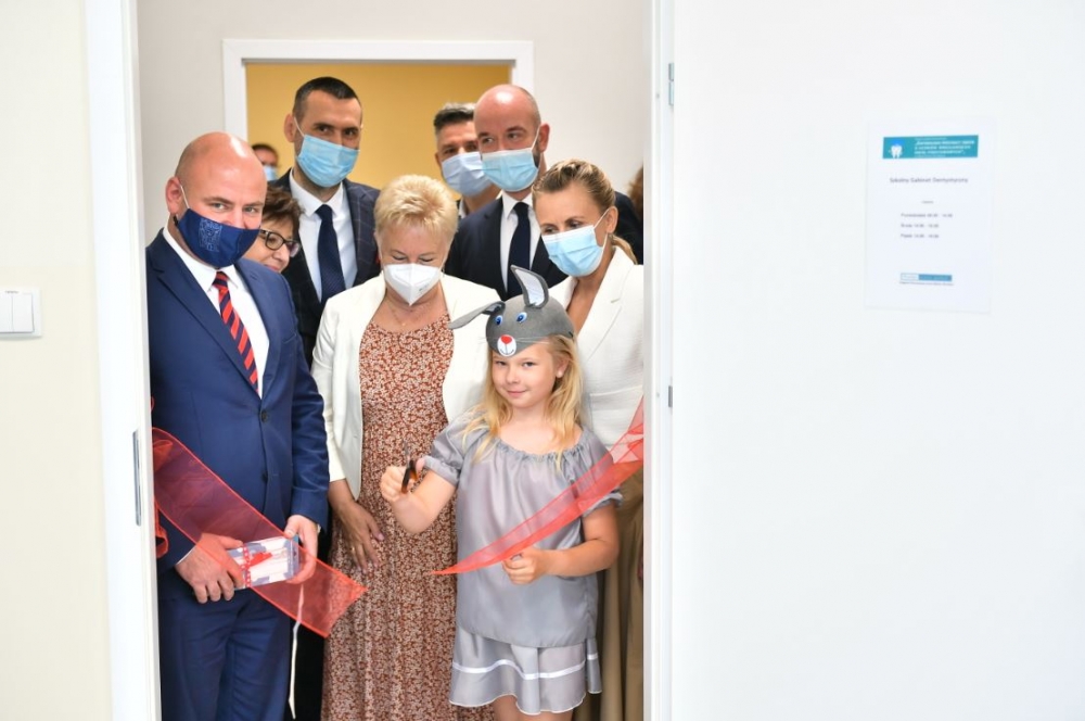 Nowe gabinety dentystyczne we wrocławskich szkołach - fot. materiały prasowe