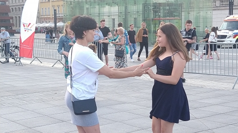 Wrocław: Wielka Potańcówka na Placu Wolności [ZDJĘCIA] - 6