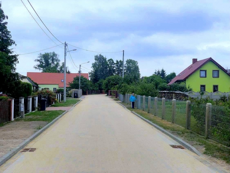 Ostatnia miejscowość w powiecie polkowickim ma już utwardzoną drogę - fot. Gmina Polkowice