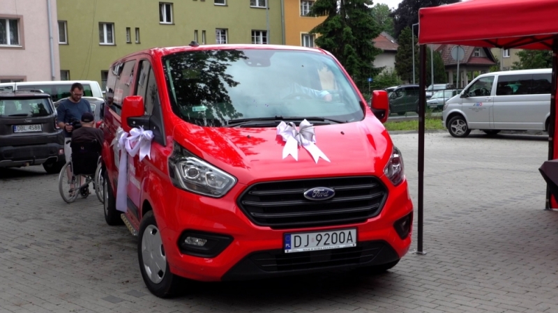Darmowe "taxi" dla niepełnosprawnych z powiatu karkonoskiego - fot. Gabriela Stefanowicz