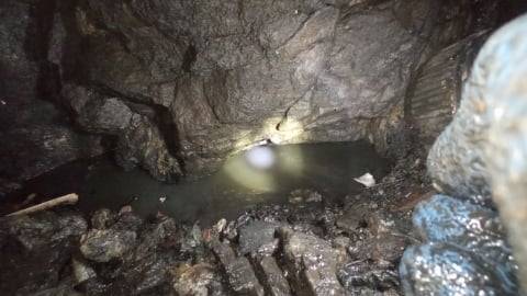 Studnia na dziedzińcu Zamku Grodziec pod lupą specjalistów. Sprawdzą, ile prawdy jest w lokalnych mitach - 1
