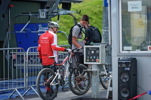 Ostre koło Radia Wrocław z zielenieckich single tracków  - 32
