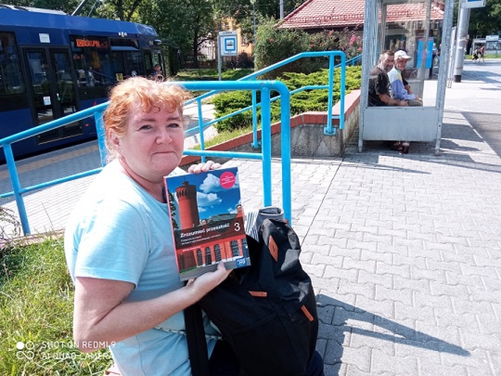Wrocław: Dziś za darmo autobusem i tramwajem. Ale trzeba mieć książkę - fot. B. Makowska